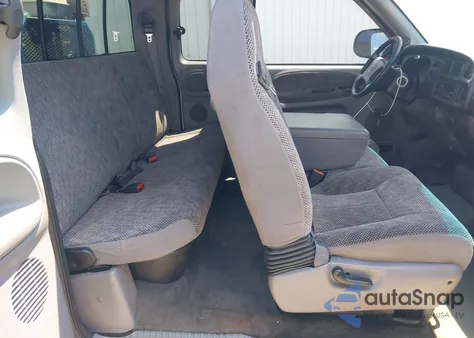 2001 Dodge Ram 1500 из США, поврежденный, VIN 3B7HC13Z91M266545